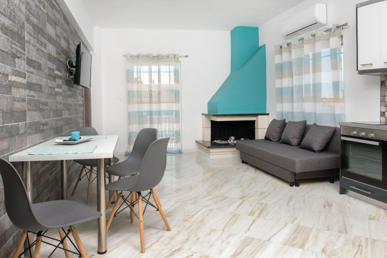 Xd Central Apartments Ierissós Ngoại thất bức ảnh