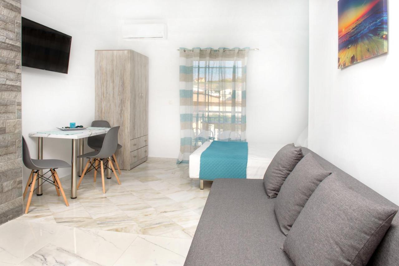 Xd Central Apartments Ierissós Ngoại thất bức ảnh